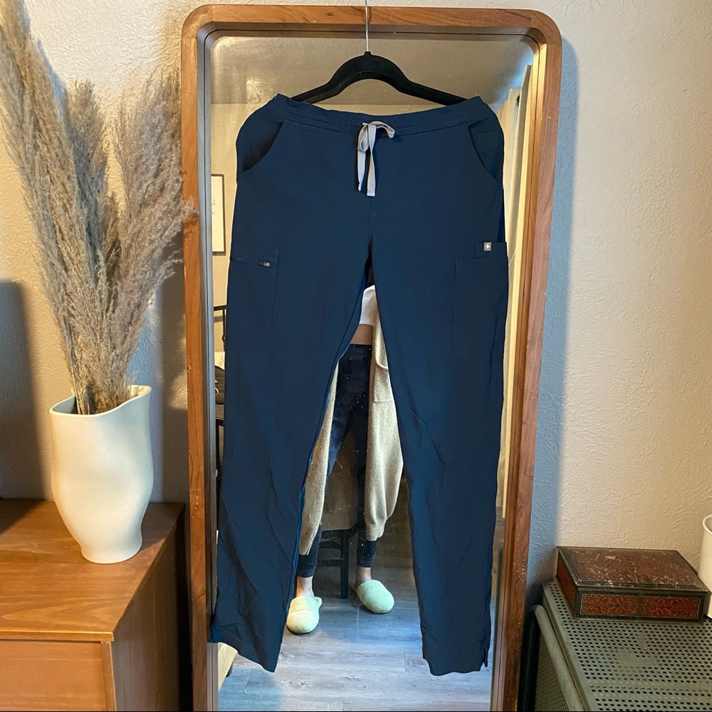 FIGS | Yola Skinny Scrub Pants